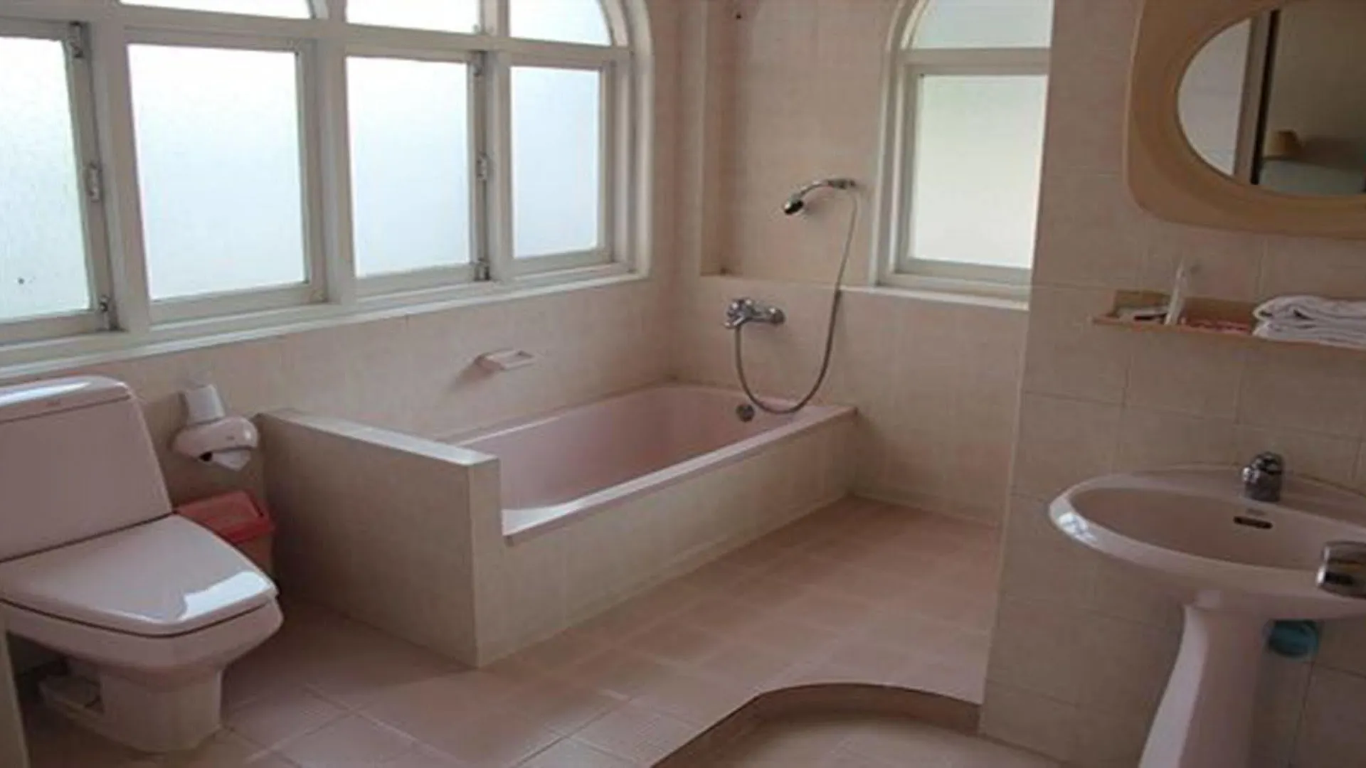 Hotel Windsor Rangum 2*,